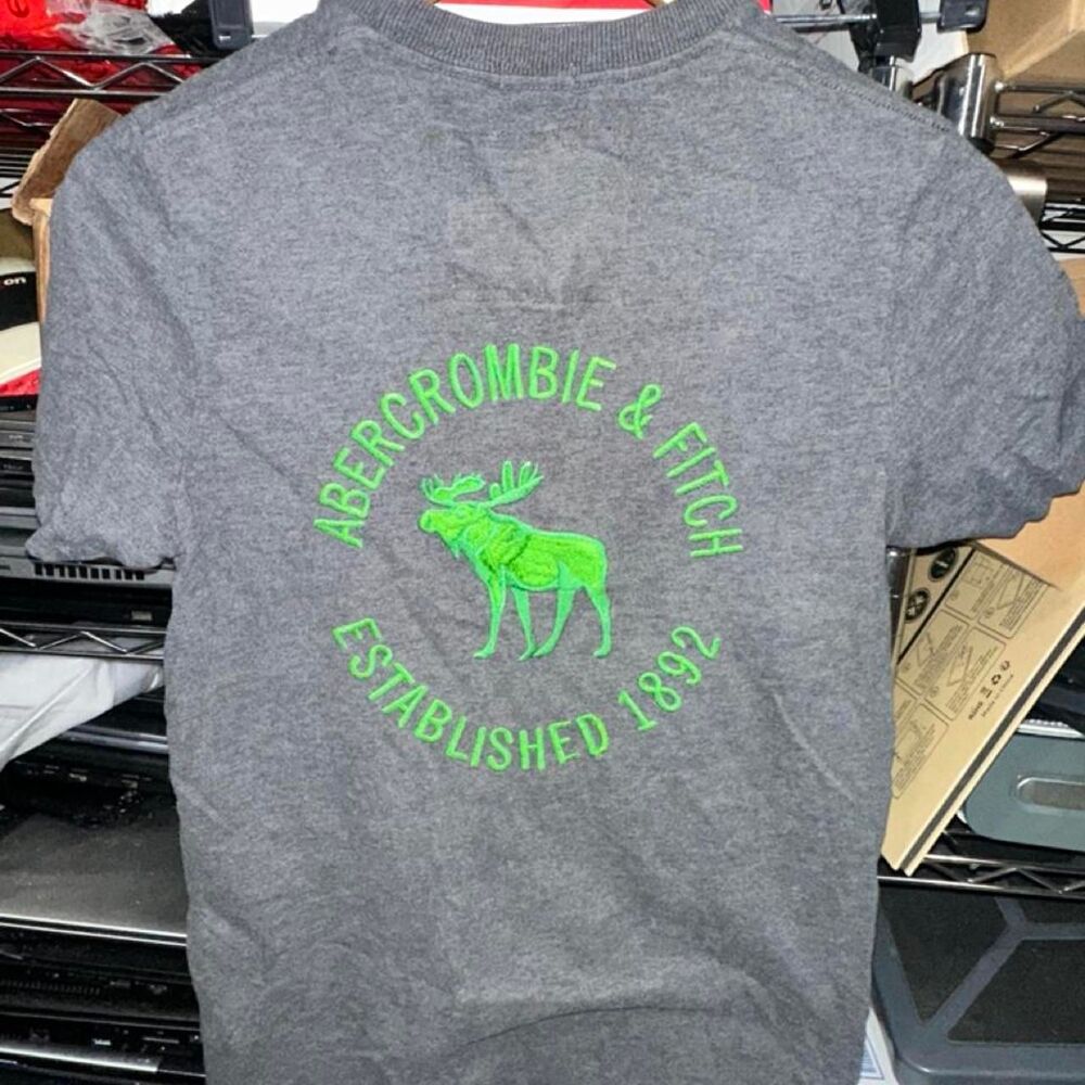Abercrombie-fitch Men's Grey and Green T-shirt